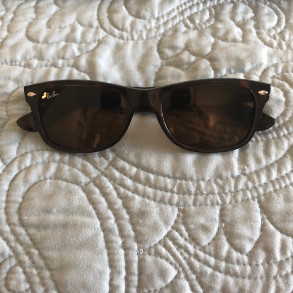 New Wayfarer RB2132 Raybans